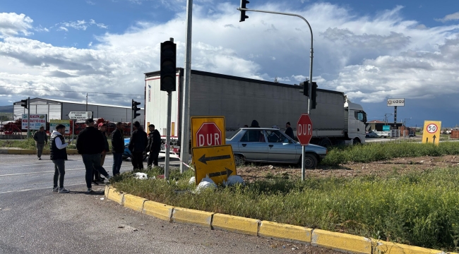 Bolvadin İlçesinde Trafik Kazası! Ölü Yaralı Yok