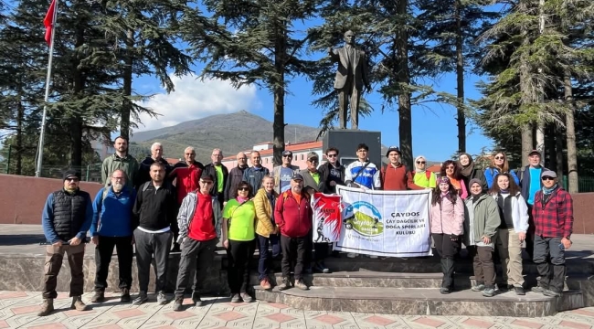 Çay İlçesinde Tarihi Yürüyüş Yaptılar
