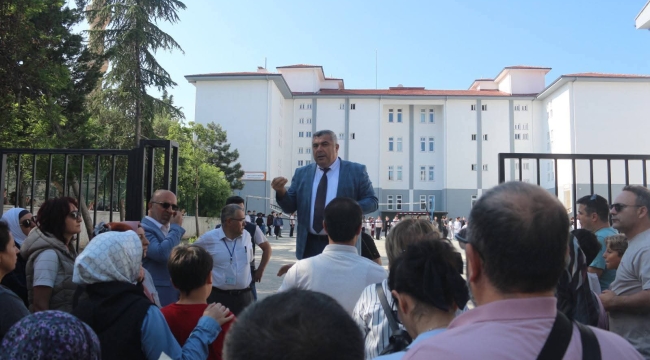 Afyonkarahisar'da Lgs Sınavında Yalnız Kalmadılar