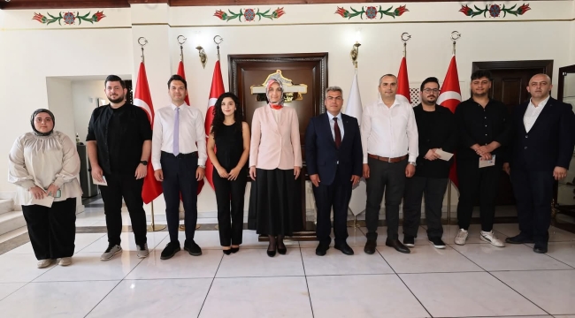 Afyonkarahisar'da Sarı Basın Kartı Dağıtıldı