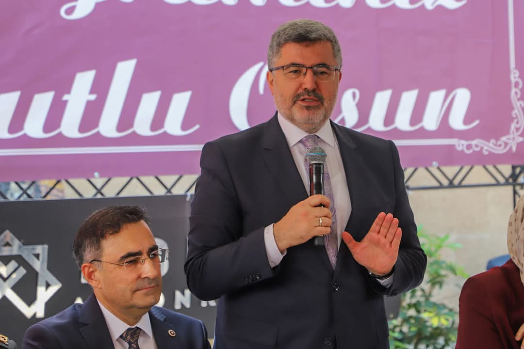 AK Partili Özkaya: Terörle Mücadele Edeceğiz Lider Türkiye'yi Kuracağız