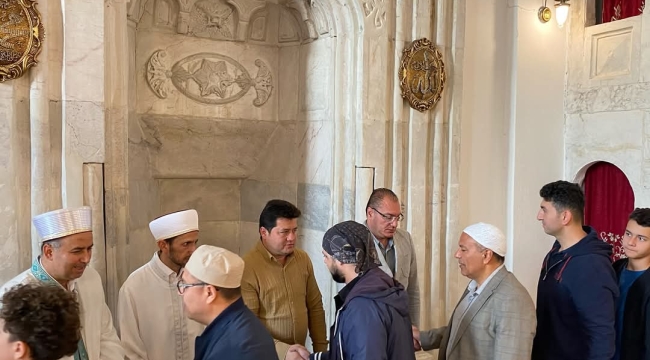 Bolvadin’de Bayram Sabahı Birlik Saflarında Buluştu