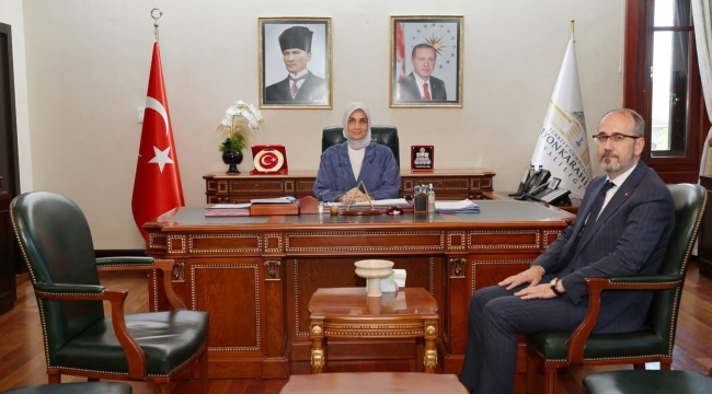 Vali Yiğitbaşı Dr. Hakkı Öztürk'ü Kabul Etti