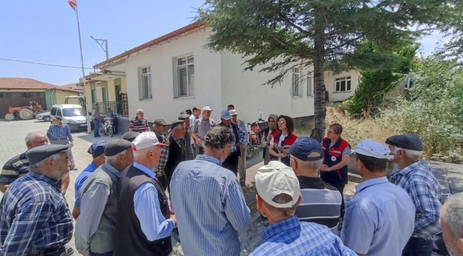 Afyonkarahisar'da İl Tarım Cuma Buluşmalarında Vatandaşı Dinliyor