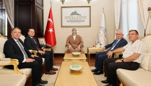 Afyonkarahisar'da Valilik O Ziyareti Kabul Etti