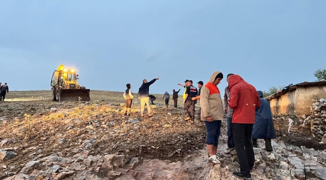Aşırı Yağmur Sultandağı'nda Toprağı Kaydırdı