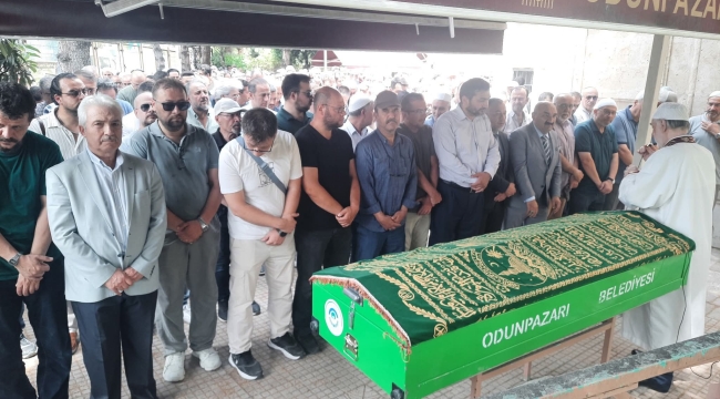 Bolvadin'de Görev Yapan Dönmez Son Yolculuğuna Uğurlandı