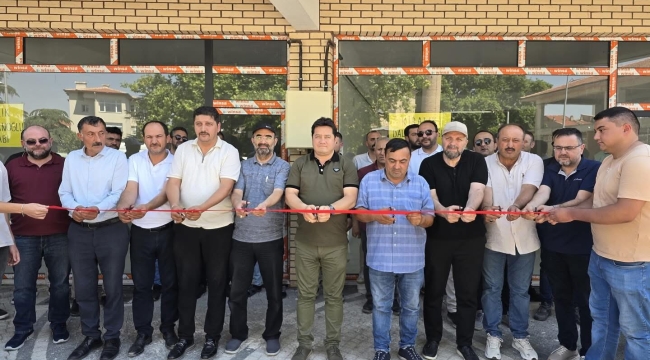 Bolvadin’de Yeni İş Yerleri Törenle Açıldı