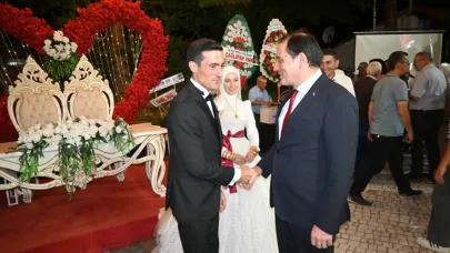 Çay'da Kaymakam Türker Vatandaşı Yalnız Bırakmıyor