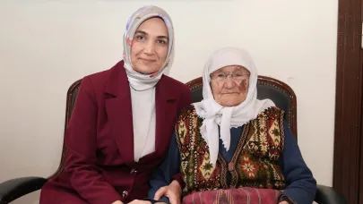 Afyon Valisi Yiğitbaşı Acılı Günü! Şerife Teyze Hayatını Kaybetti