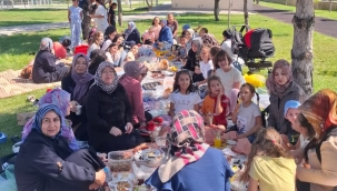 Afyonkarahisar'da Aile Yılı Kapsamında Şenlik Düzenlediler