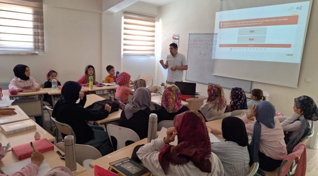 Afyonkarahisar'da Bilinçlendirici Seminerler Yapıyorlar