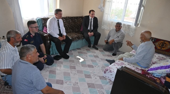 Çay'da Kaymakam Türker Kore Gazisini Unutmadı