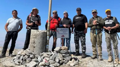 Çay'da Sultan Dağlarında 30 Ağustos'u Böyle Kutladılar