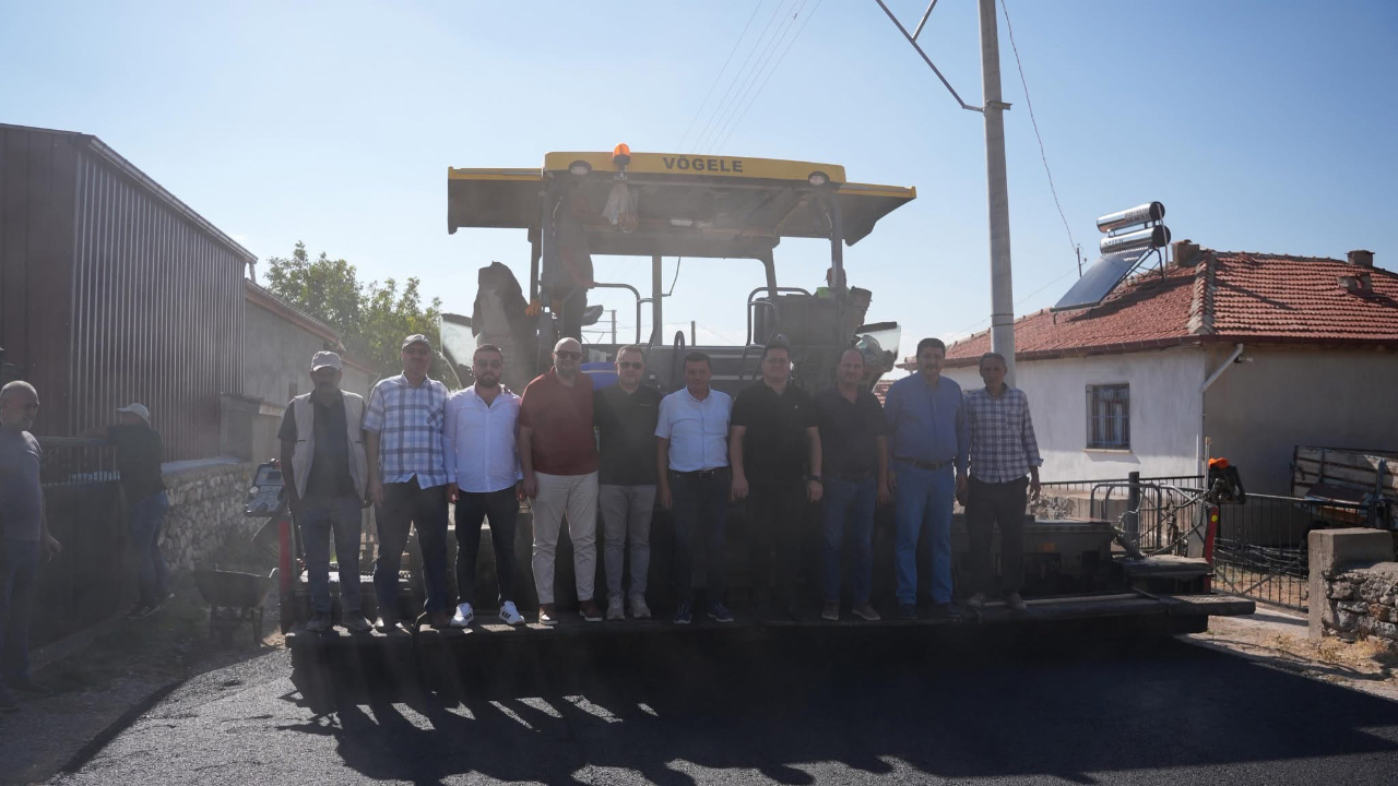 Bolvadin Karayokuş Köyü Yolu Çalışmaları Başladı