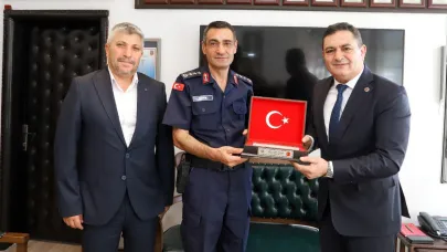 Çobanlar Belediye Başkanı Ali Altuntaş: Komutanımıza Yeni Görevinde Başarılar Diliyoruz