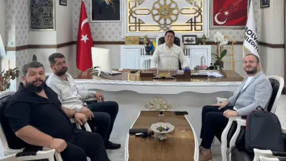Başkan Aynacı Bolvadinli İş İnsanlarını Ağırladı