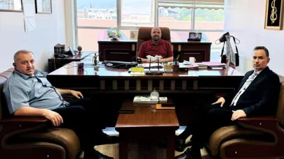 AK Partili Nurbaş İle İlçe Müftüsü Resul Arıcı Din Hizmetlerini İstişare Etti