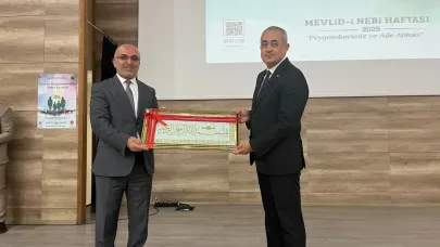 Afyonkarahisar İl Müftüsü İmamoğlu Manisa Programında Konuşmacı Olarak Katıldı
