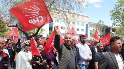 Bolvadin'de CHP Kongreye Gidiyor
