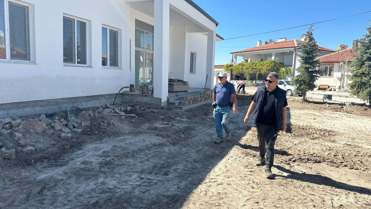 Bölgenin Başkanı Serkan Koyuncu Emirdağ'a Hizmete Doyuruyor
