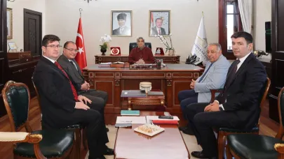 Afyonkarahisar'da Valilik Üst Düzey Toplantı Gerçekleştirdi