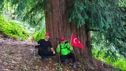 Bolvadin Dağcıları 4112 Yaşındaki Porsuk Ağacına Ulaştılar