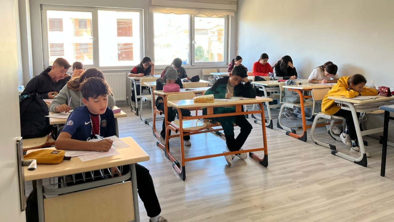Emirdağ İlçesinde Gençlik Merkezi Sınav Maratonunu Hızlı Başlattı