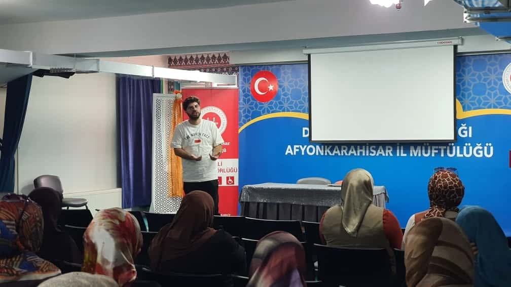 Afyonkarahisar&#039;da Kur’an Kursu Öğreticilerine Uyum Semineri