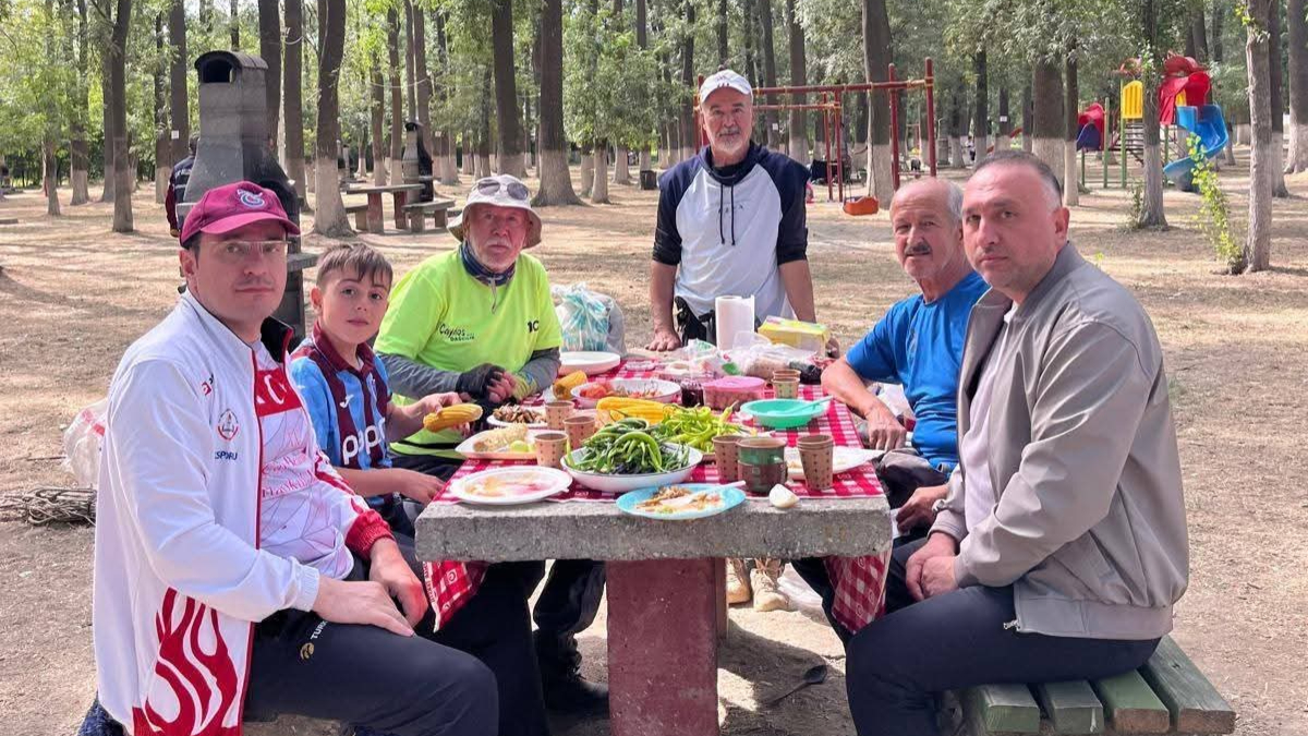 Çay Dağcılık Ekibi Sonbaharın İlk Doğa Gezisi Düzenlendi