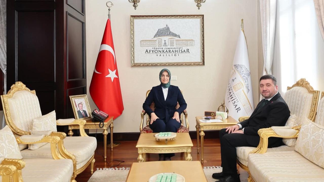 Afyonkarahisar Valisi Yiğitbaşı, AK Parti İl Başkan Yardımcısı Sevim’i Makamında Kabul Etti
