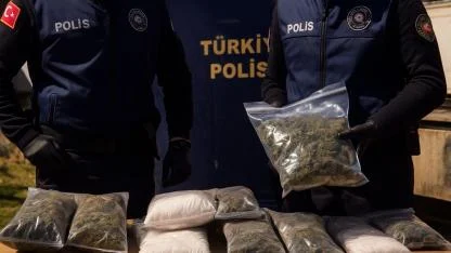 Afyonkarahisar’da Uyuşturucu Hükümlüsü Yakalandı