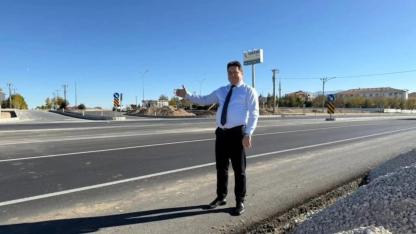 Bolvadin'de Belediye Başkanı Yolu Açtı Sonra Asfaltta Poz Verdi