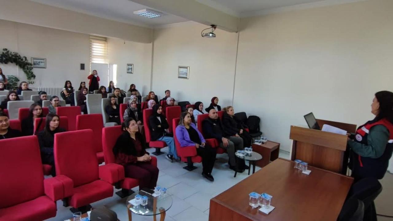 Bolvadin’de Dünya Gıda Günü’nde Bilinçli Tüketim Vurgusu Yapıldı