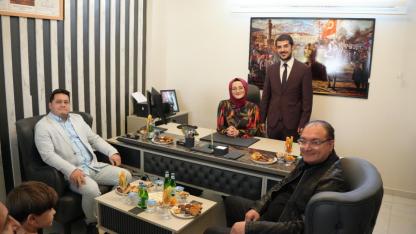 Bolvadin’de Kuzu Akademi Yabancı Dil Kursu Hizmete Girdi