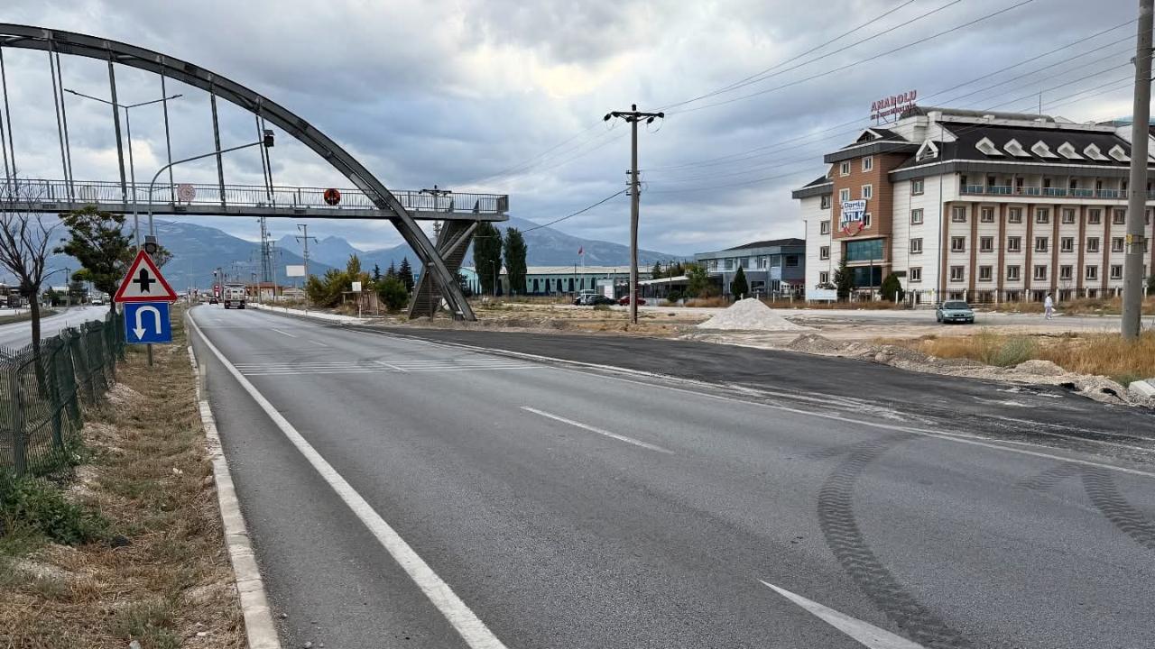 Bolvadin’de Sanayi ve Öğrenci Güvenliği İçin Yol Cebi Açıldı