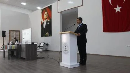 Bolvadin’de Veli Akademisi’nden Sınav Stresine Uzman Çözüm