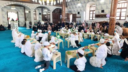 Emirdağ’da Minik Öğrencilerden Anlamlı Bed-i Besmele Töreni