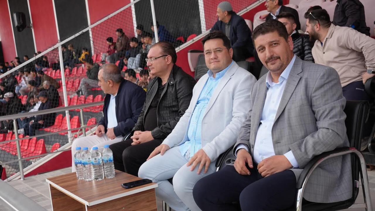 Kaymakam Arıkan ve Başkan Aynacı’dan Termalspor’a Moral Desteği
