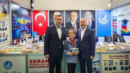 MHP Milletvekili Taytak’tan Ülkü Ocakları Standına Özel İlgi