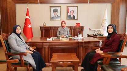 Afyonkarahisar’da Hayır Çarşısı Düzenlemişlerdi