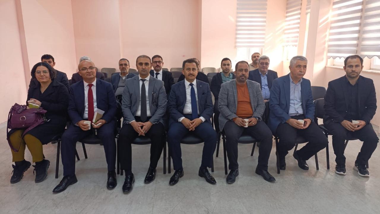 Bolvadin’de Liseler Arası Eğitimde İyi Örnekler Paylaşıldı