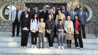 Bolvadin’de Önce İsimlerini Açıkladılar Sonra Hediyelerini Verdiler