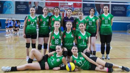 Bolvadin’in Sultanları İlk Galibiyetini Aldı