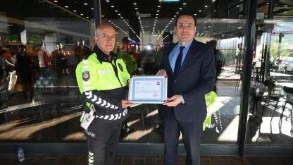 Çay Kaymakam Türker Emekli Polise Veda Etti