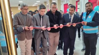 Dazkırı İlçe Müftülüğü’nün Düzenlediği Kitap Fuarı Yoğun İlgiyle Karşılandı