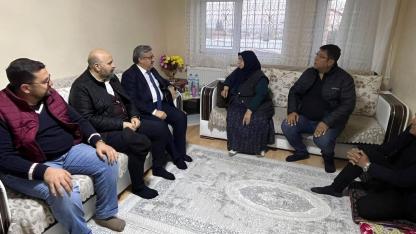 Milletvekili Yurdunuseven, Böcek Ailesine Taziye Ziyaretinde “Her Daim Yanınızdayız” Mesajı Verdi