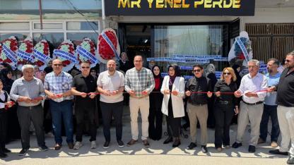 “Mr. Yenel Perde’den Bolvadin’e Lüks Hediye Yağmuru!”