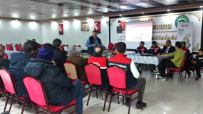 Sultandağı’nda Don Zararına Uğrayan Kiraz Bahçeleri İçin Üreticilere Eğitim Desteği Verildi