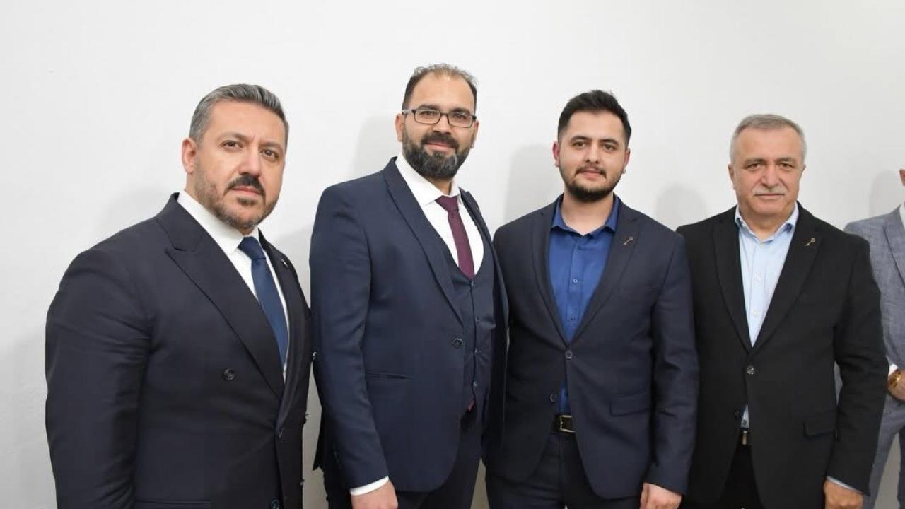 Anahtar Parti’de Afyonkarahisar’da İlçe Yönetimleri Yenilendi